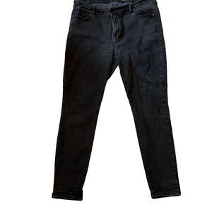 Old Navy Size 18 Rockstar with Built in Sculpt Black Pants